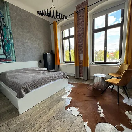 Design I - 35qm Grenze Altstadt Park